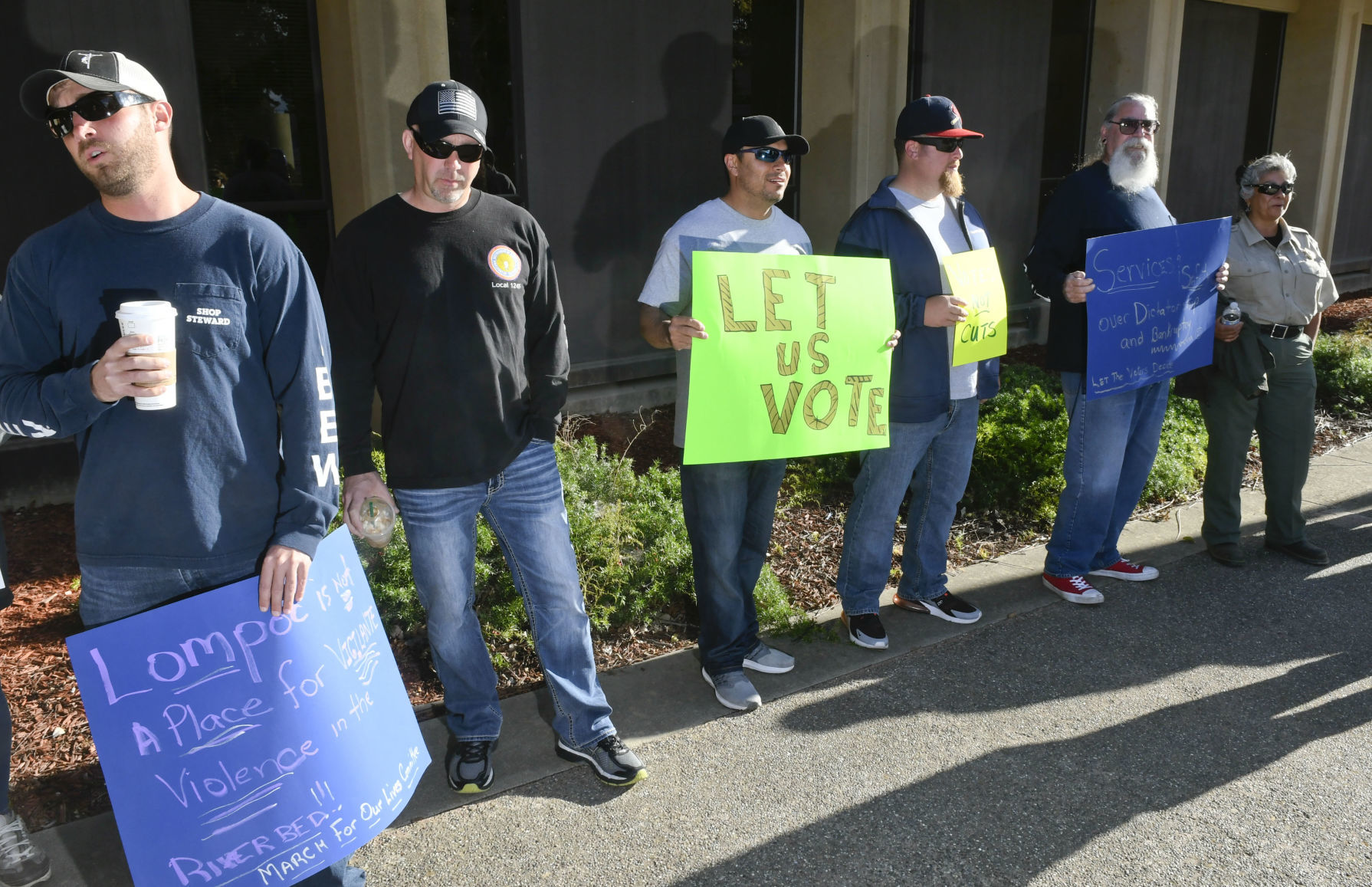 050719 Lompoc tax rally 02.jpg